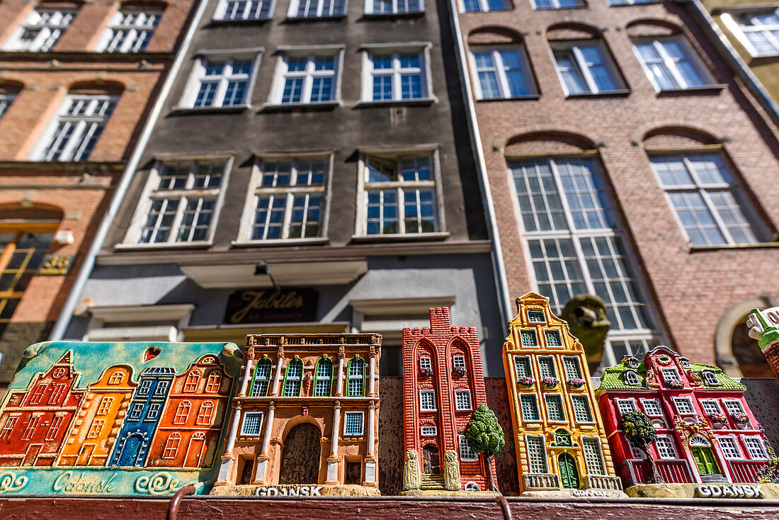 Miniaturhäuser Souvenirs, verkauft in der Mariacka Straße, Danzig, Polen, Europa