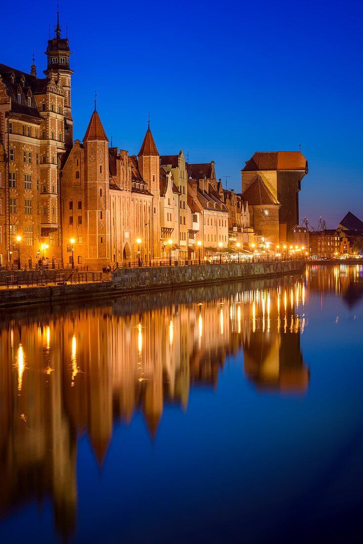 Gdansk, Main City, old town, old motlawa canal. From the left: Archeological museum, Mariacka gate, Gothic crane, branch of the National Martime Museum. Gdansk, Main City, Pomorze region, Pomorskie voivodeship, Poland, Europe