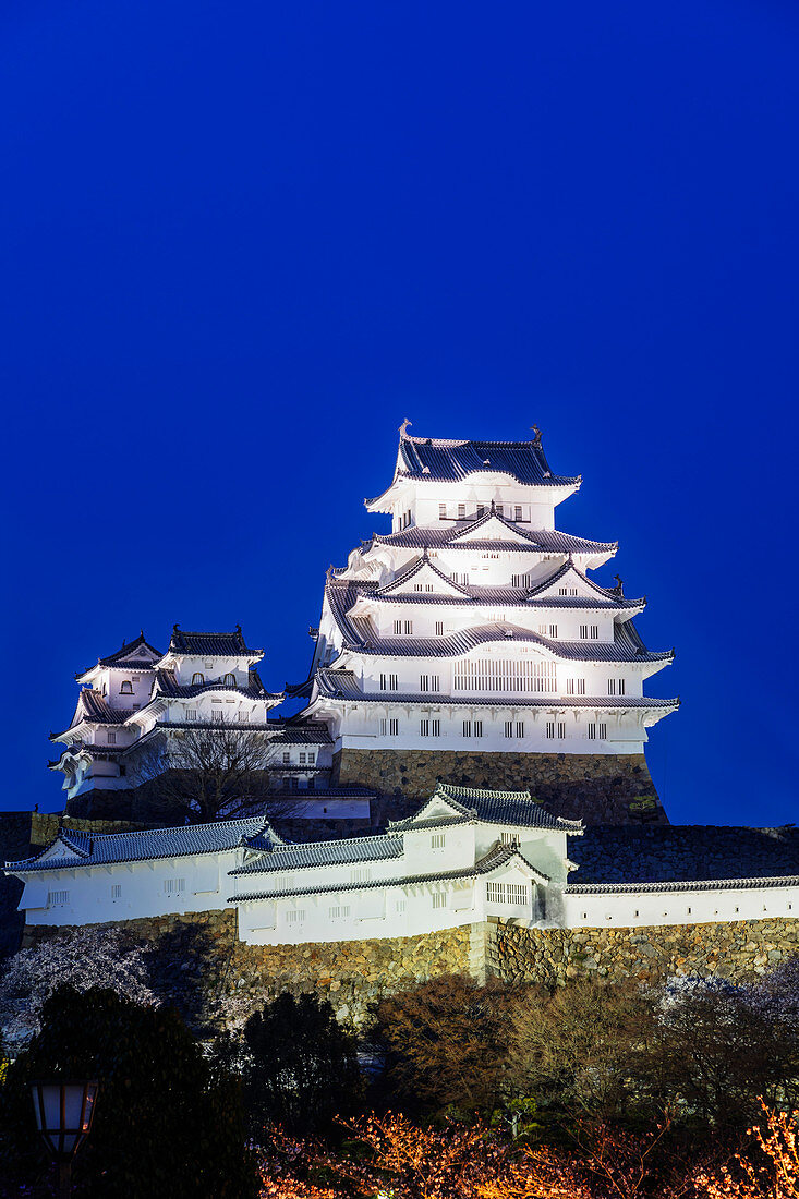 Die Burg Himeji aus dem 17. Jahrhundert, UNESCO-Weltkulturerbe, Präfektur Hyogo, Honshu, Japan, Asien
