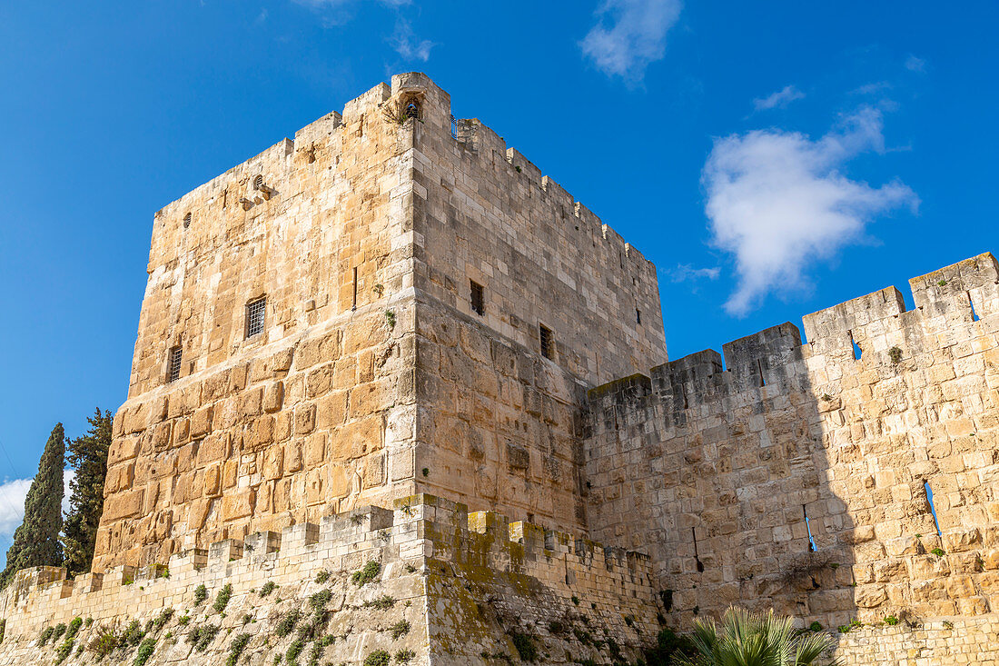 Blick auf die alte Stadtmauer am Jaffa-Tor, Altstadt, UNESCO-Weltkulturerbe, Jerusalem, Israel, Naher Osten