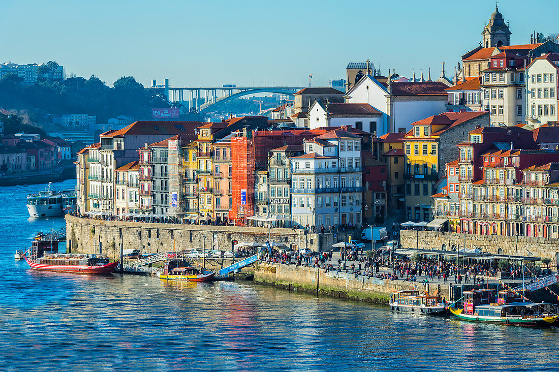 Fluss Douro und Ribeira-Viertel, UNESCO-Weltkulturerbe, Porto, Portugal, Europa