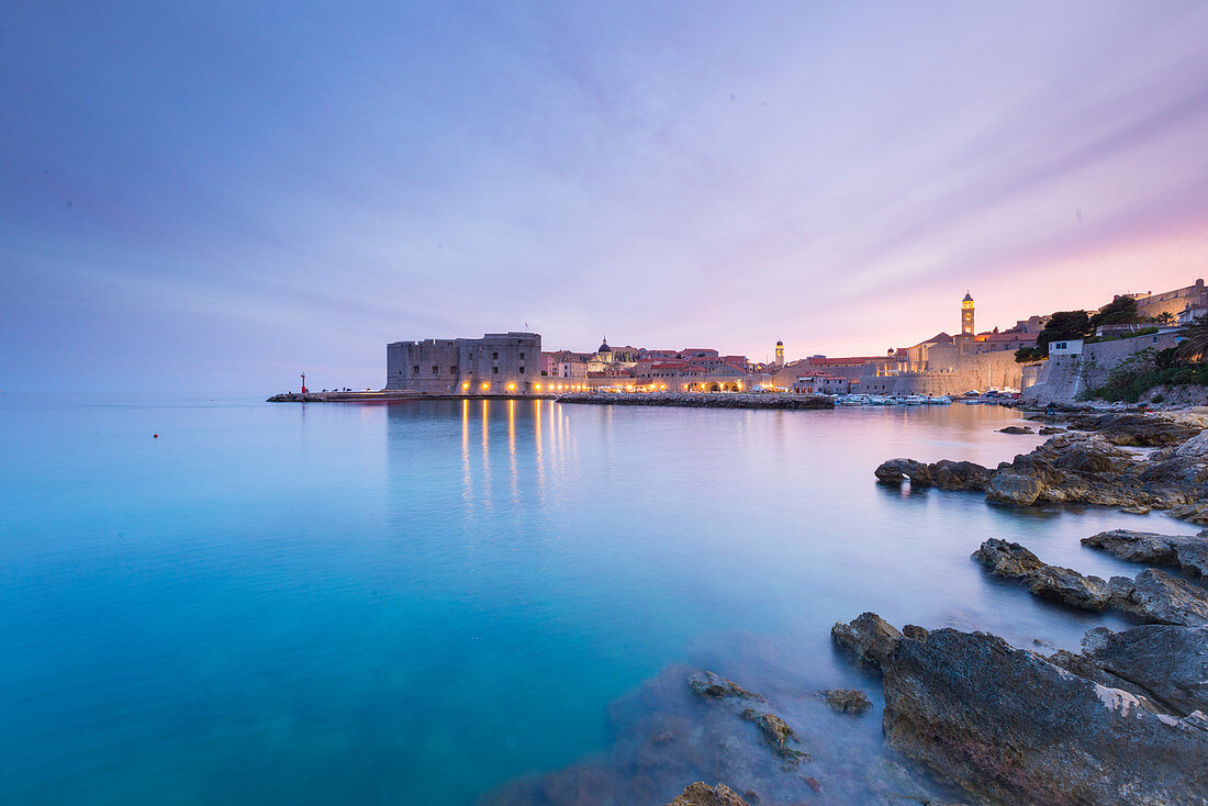 Sunset over the old town, UNESCO World Heritage Site, Dubrovnik, Croatia, Europe