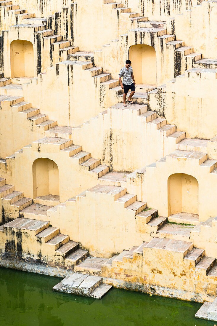 A step well near Kheri Gate, Jaipur, Rajasthan, India, Asia