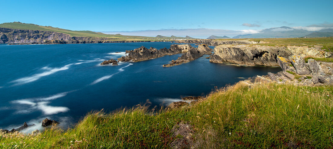 Dingle Peninsular panorama, County Kerry, Munster, Republic of Ireland, Europe