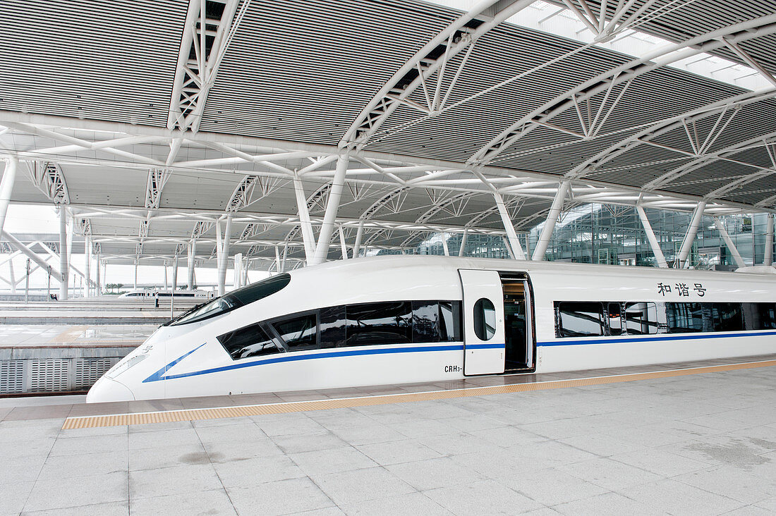 Südbahnhof Guangzhou, TPF Farrells Architekten, Guangdong Provinz, China