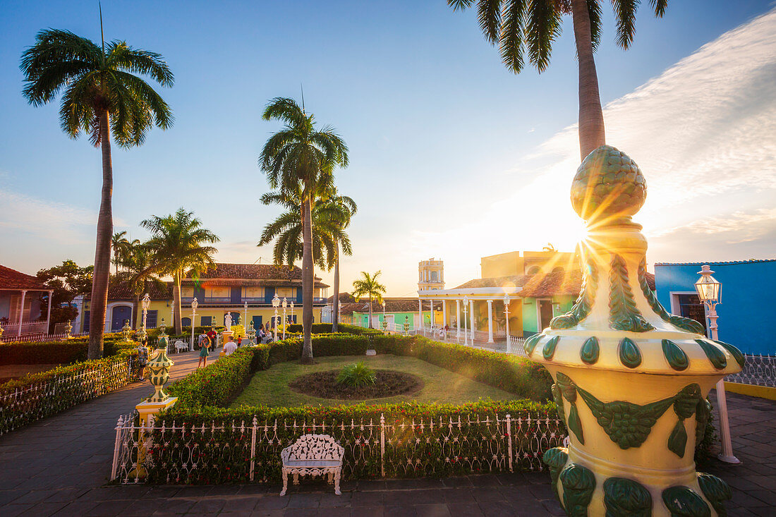 Sunset over Plaza Mayor, Trinidad, UNESCO World Heritage Site, Sancti Spiritus, Cuba, West Indies, Central America