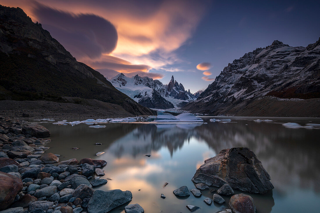 Laguna Torre at sunset, Los Glaciares National Park, UNESCO World Heritage Site, Santa Cruz Province, Argentina, South America