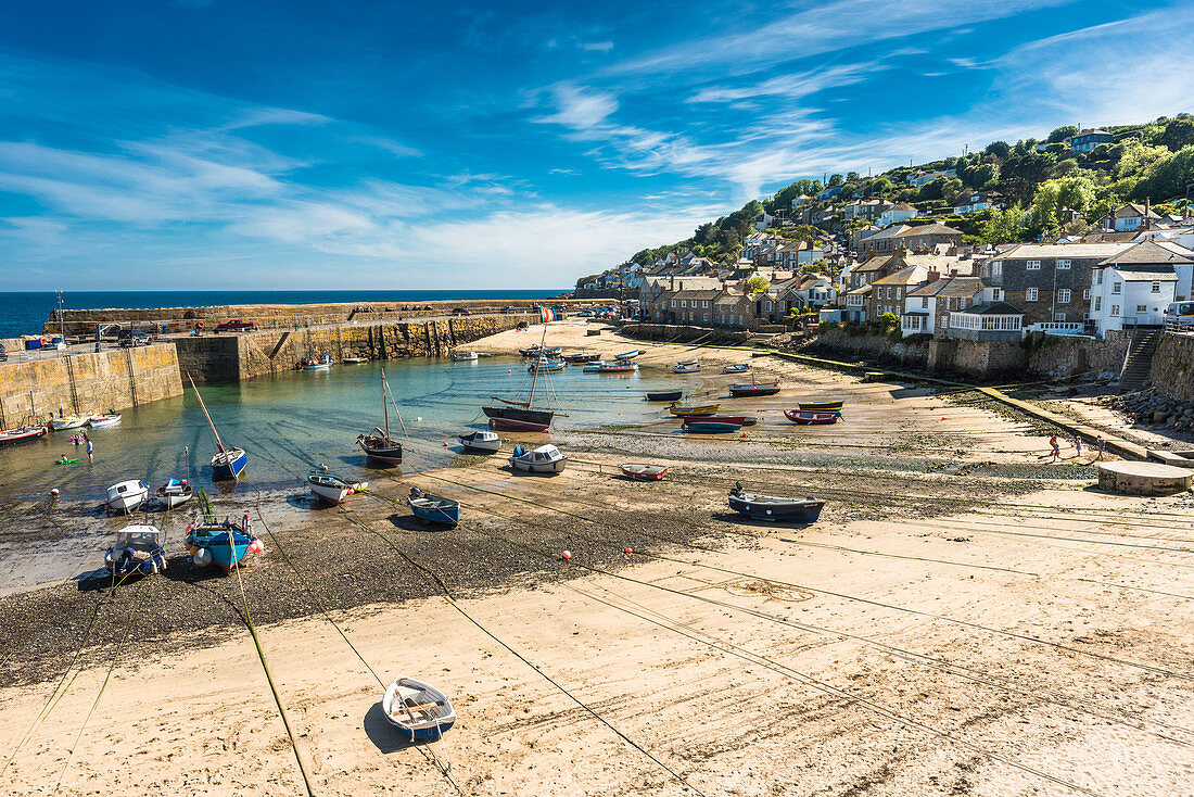 The picturesque fishing village of Mousehole, Cornwall, England, United Kingdom, Europe