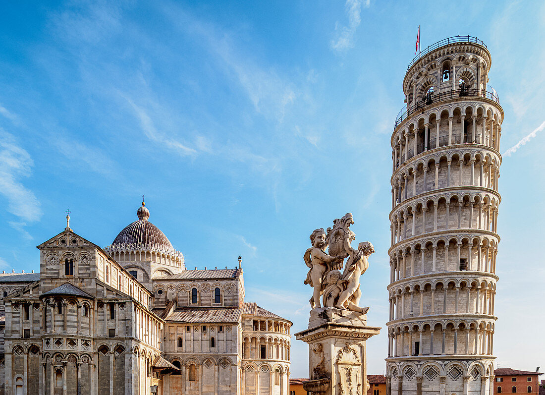 Cathedral and Leaning Tower, Piazza dei Miracoli, UNESCO World Heritage Site, Pisa, Tuscany, Italy, Europe