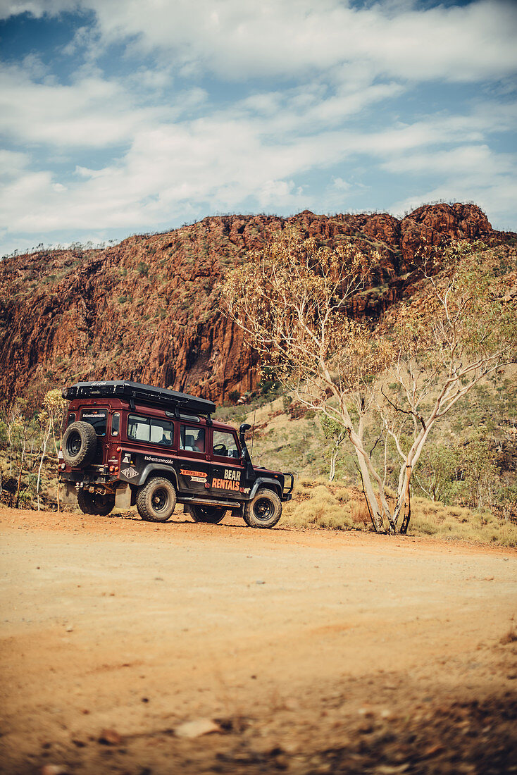 Geländewagen im Purnululu-Nationalpark in Westaustralien, Ozeanien