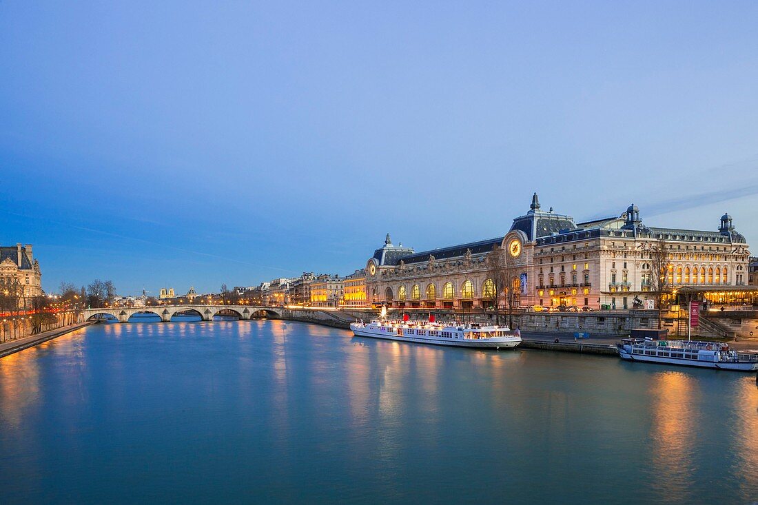 France, Paris, the banks of the Seine listed as World Heritage by UNESCO, the Orsay museum