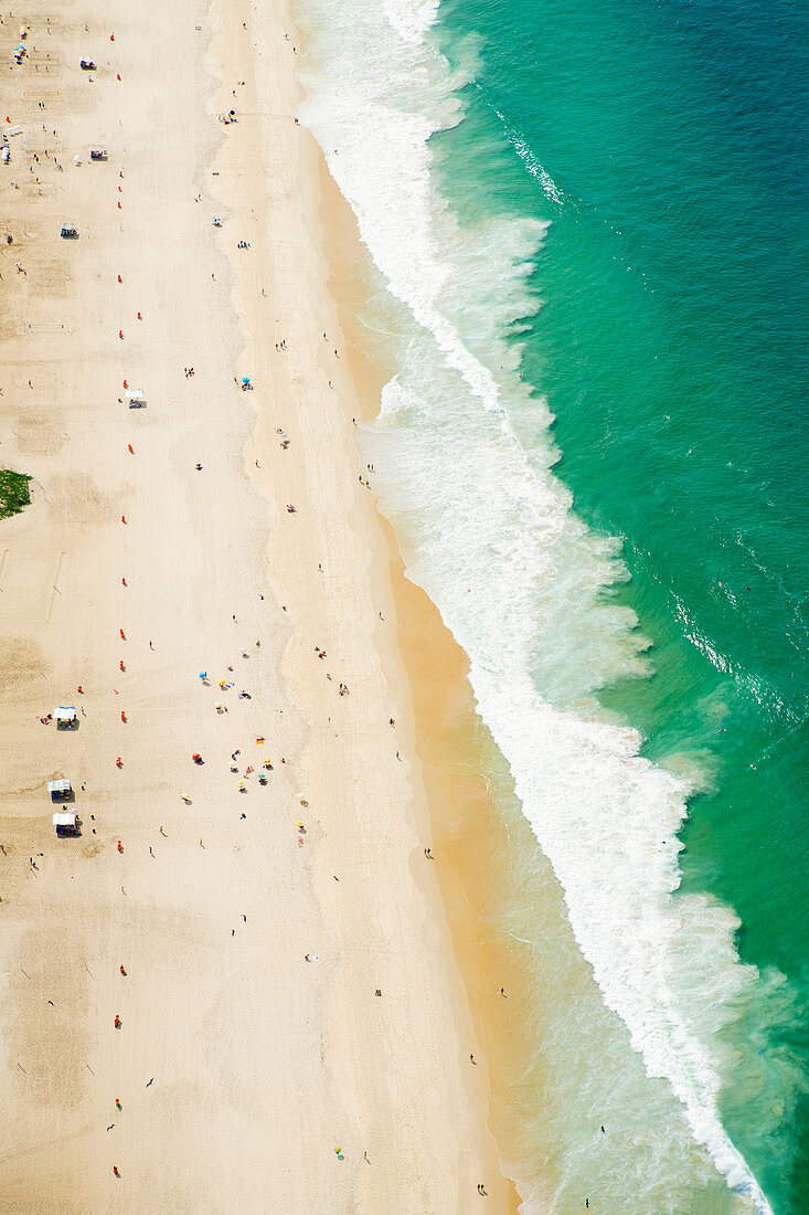 Luftaufnahme von Ipanema Beach, Rio de Janeiro, Brasilien, Südamerika