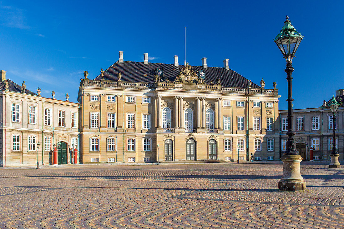 Amalienborg, Rokoko-Palastkomplex aus dem 18. Jahrhundert. Palast von Christian IX., Kopenhagen, Dänemark