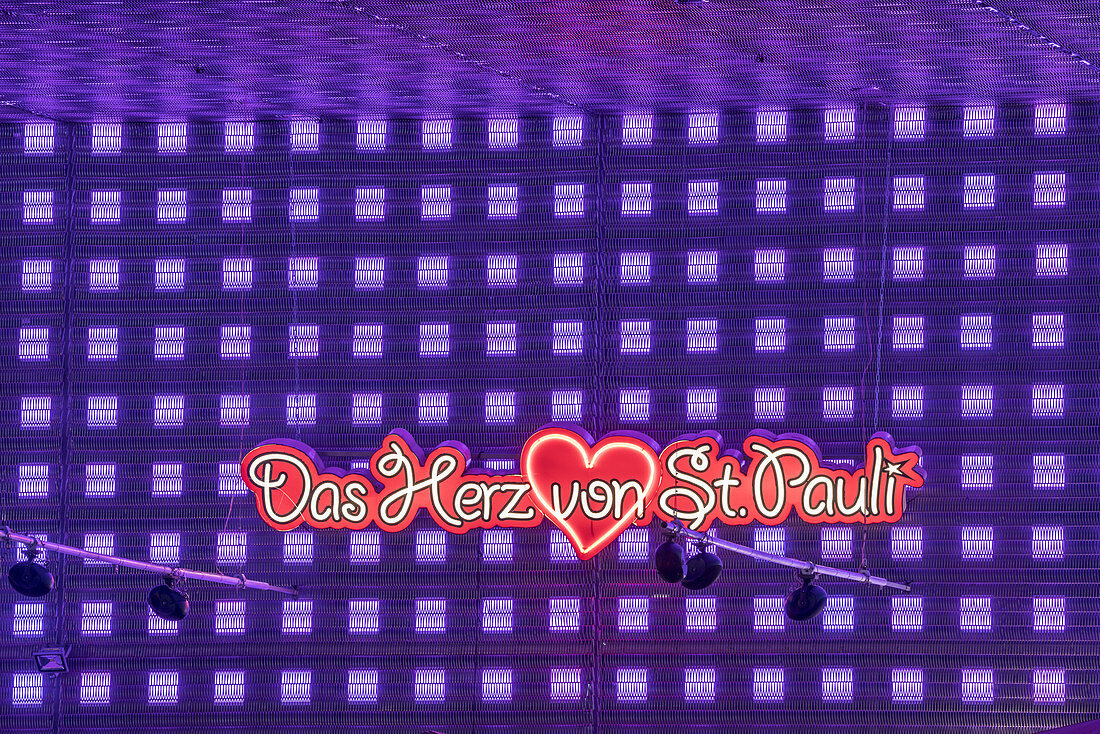 The heart of St. Pauli on the Reeperbahn, Hanseatic City of Hamburg, Northern Germany, Germany, Europe