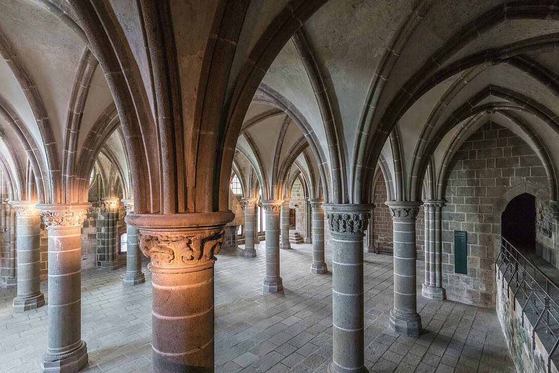 THE 13TH CENTURY KNIGHTS' HALL, ABBEY OF MONT-SAINT-MICHEL (50), FRANCE
