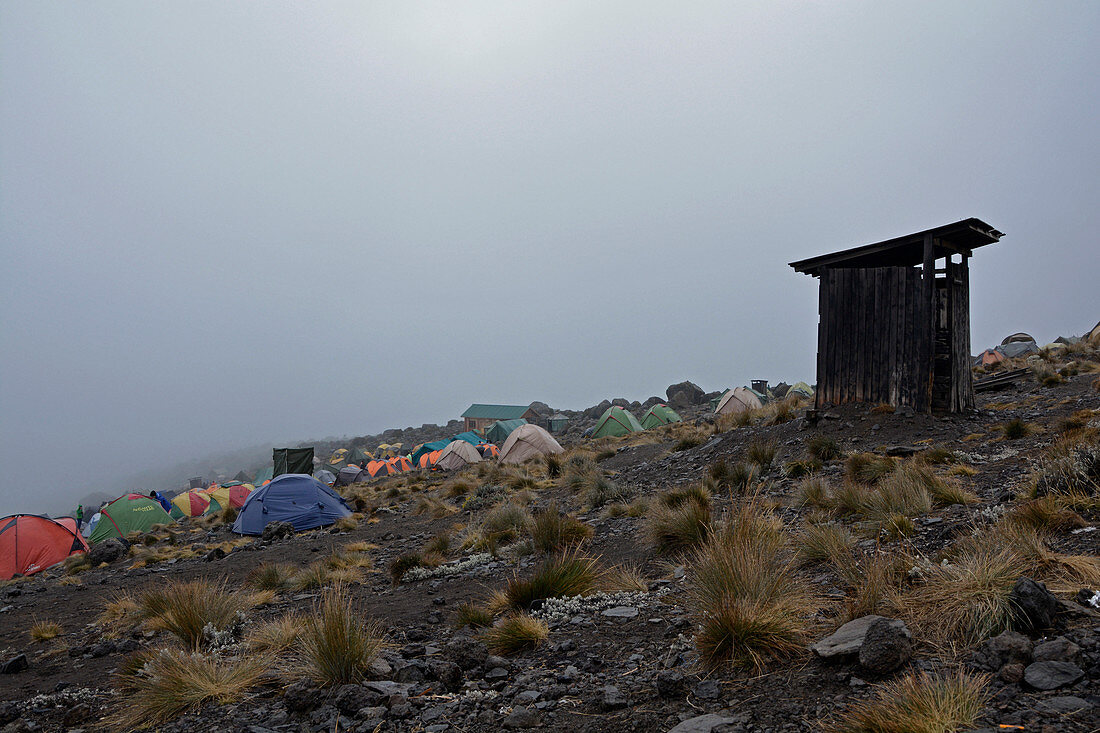 Kilimanjaro, ascent on the Machame route, fourth stage, Karanga Camp, bad weather in the late afternoon, toilet house