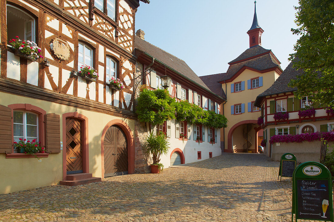Old town of Burkheim with city gate, Kaiserstuhl, Baden-Württemberg, Germany, Europe