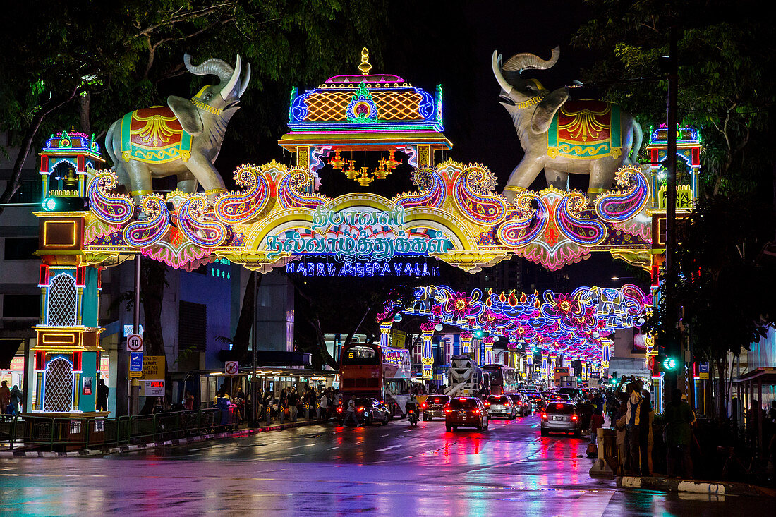 Straßenlaternen zur Feier des Deepavali-Festes Oktober 2017, Klein-Indien, Singapur