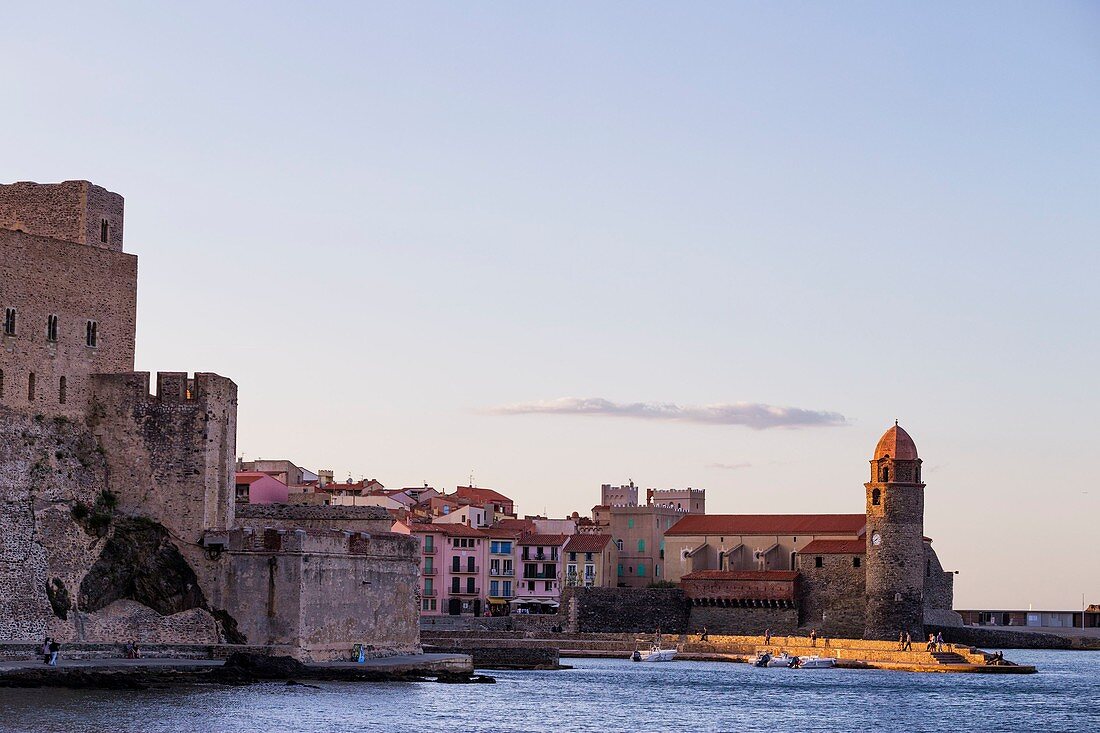 France, Pyrenees Orientales, Cote Vermeille, Collioure, royal castle and church of Notre Dame des Anges