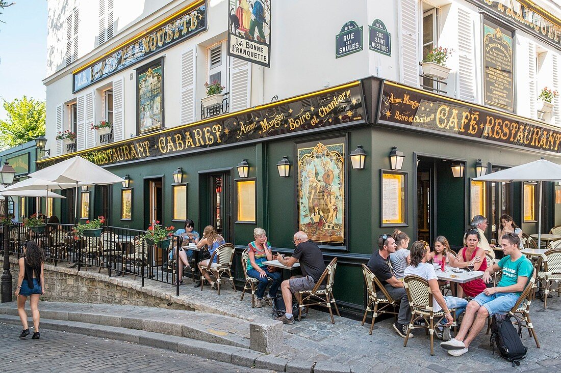 France, Paris, Montmartre, Saules street, the Cabaret restaurant