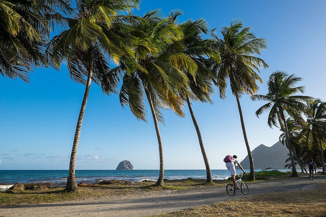 France, Martinique, Le Diamant, Grande Anse du Diamant, Diamant rock in the background