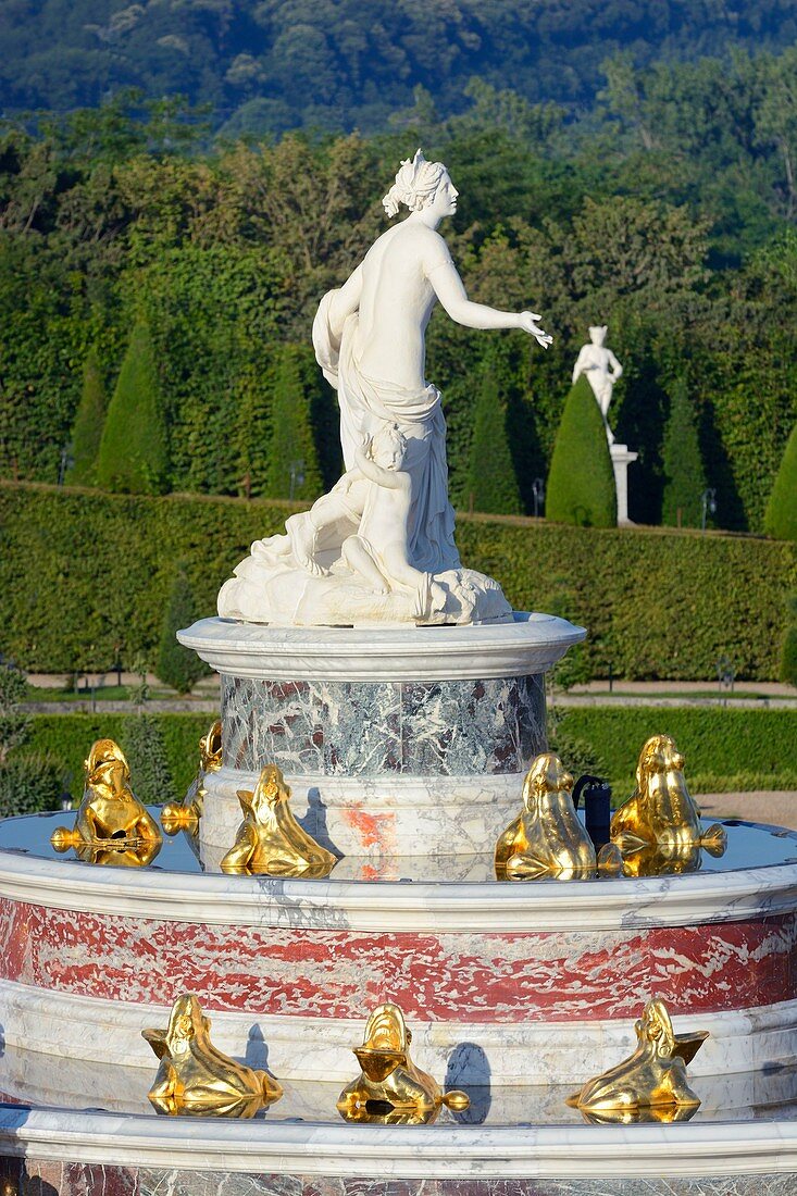 France, Yvelines, Versailles, park of Versailles palace listed as World Heritage by UNESCO, Latona's Fountain