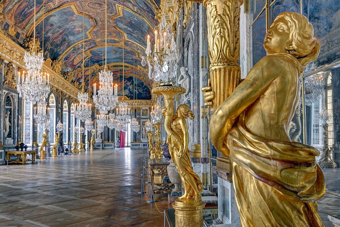 France, Yvelines, palace of Versailles listed as World Heritage by UNESCO, the hall of Mirrors