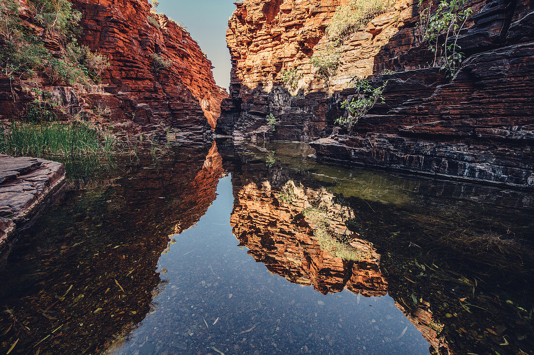 Waterhole in the Joffre Gorge in Karijini National Park in Western Australia, Australia, Oceania;