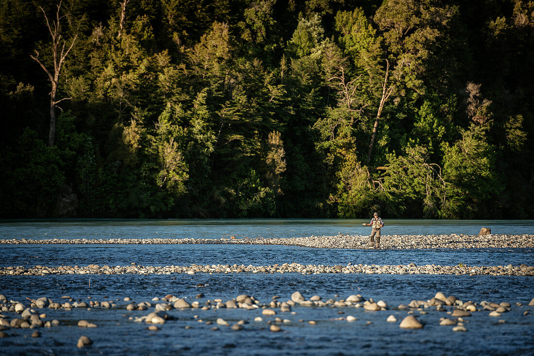 Fischer am Fjord Estero Reloncavi bei La Lobada, Region de los Lagos, Chile, Südamerika