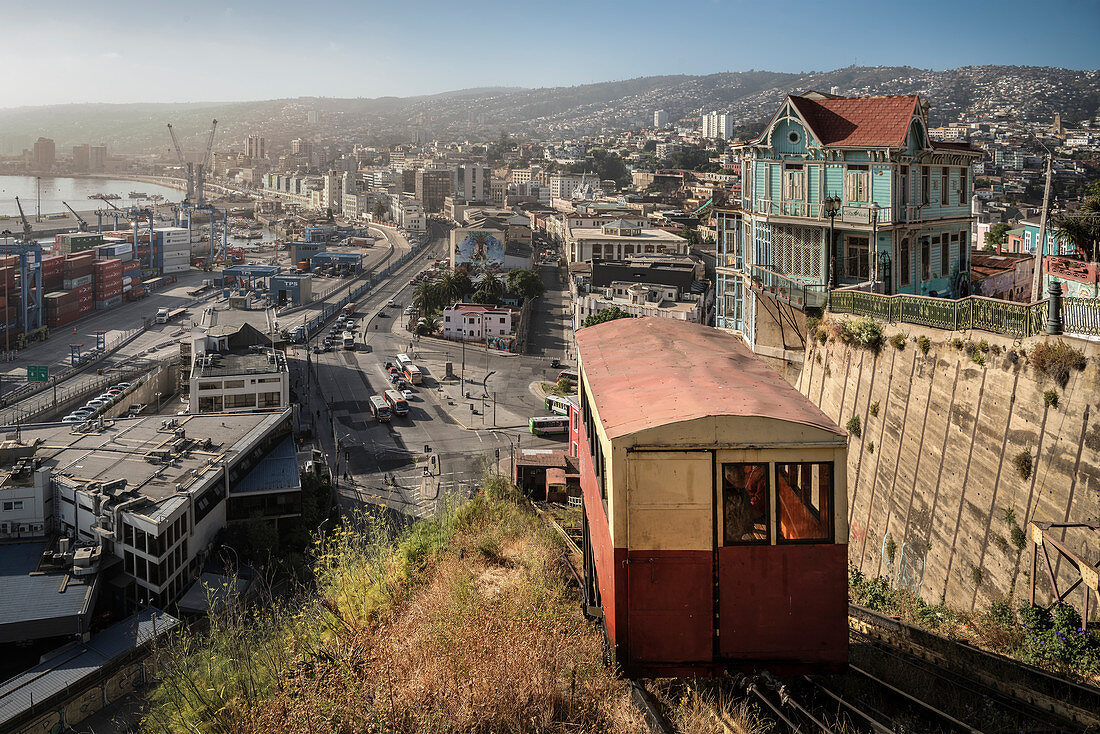View from the &quot;Ascensor Artilleria&quot; (elevator to the city's hills) of the port city of Valparaiso, Chile, South America