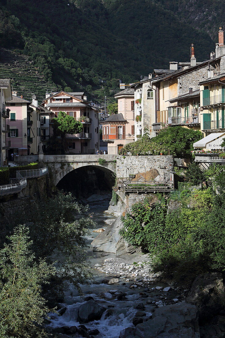 Fluss Mera und Chiavenna, Valchiavenna, Sondrio, Lombardei