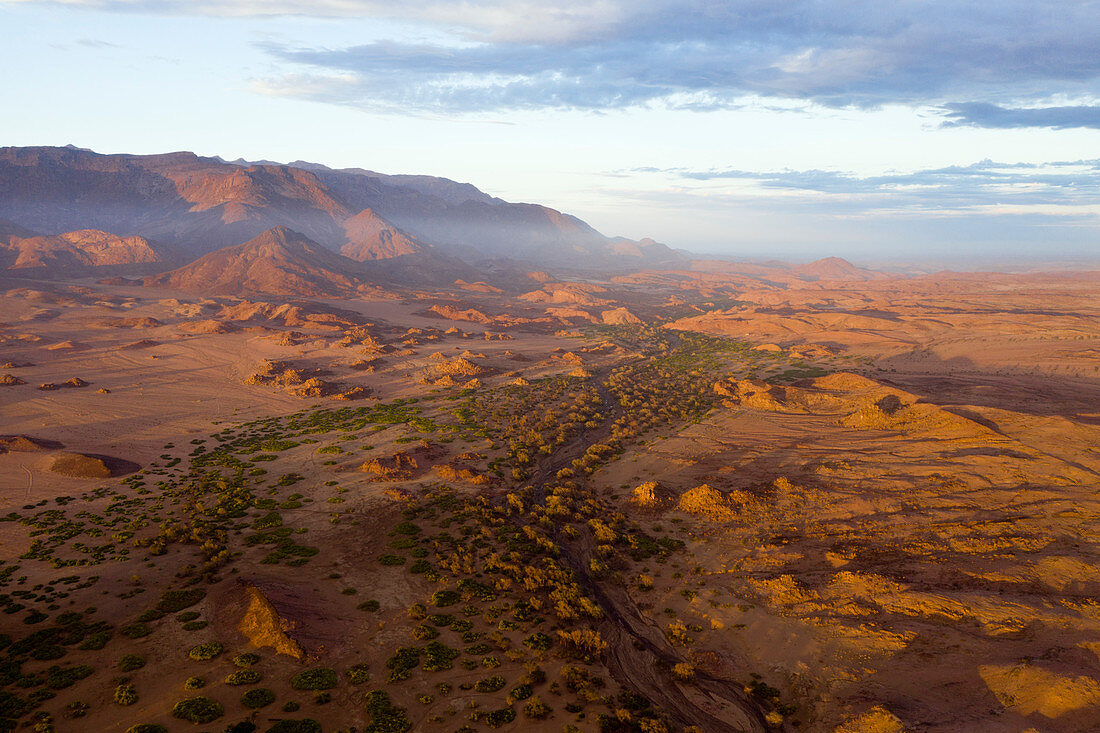 Ugab River und Brandberg, Erongo, Namibia