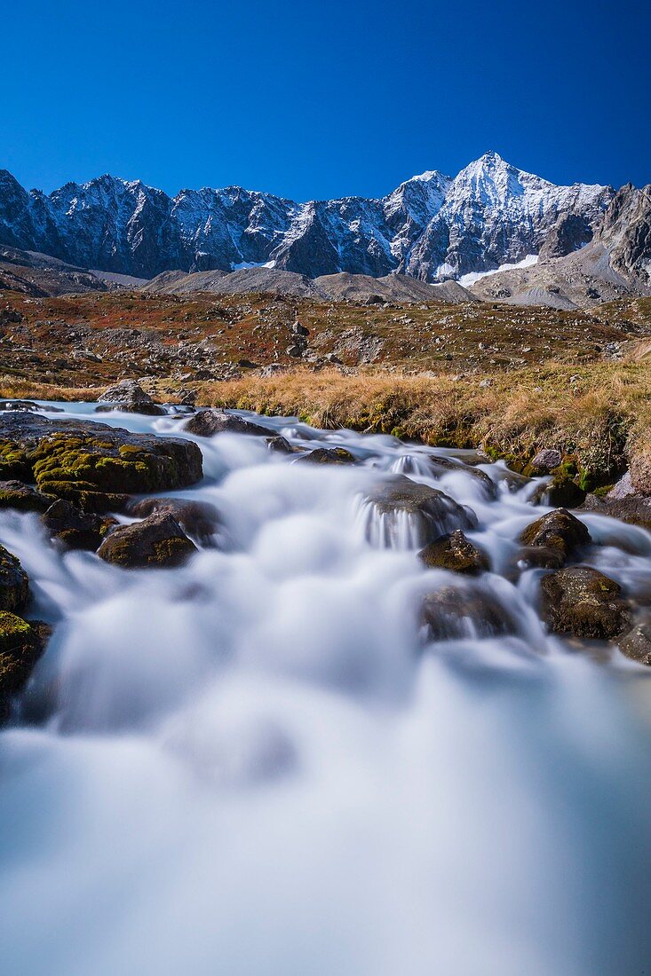 Frankreich, Hautes-Alpes, Nationalpark Écrins, Tal von Briançon, der Gletschersee von Arsine (2450 m)