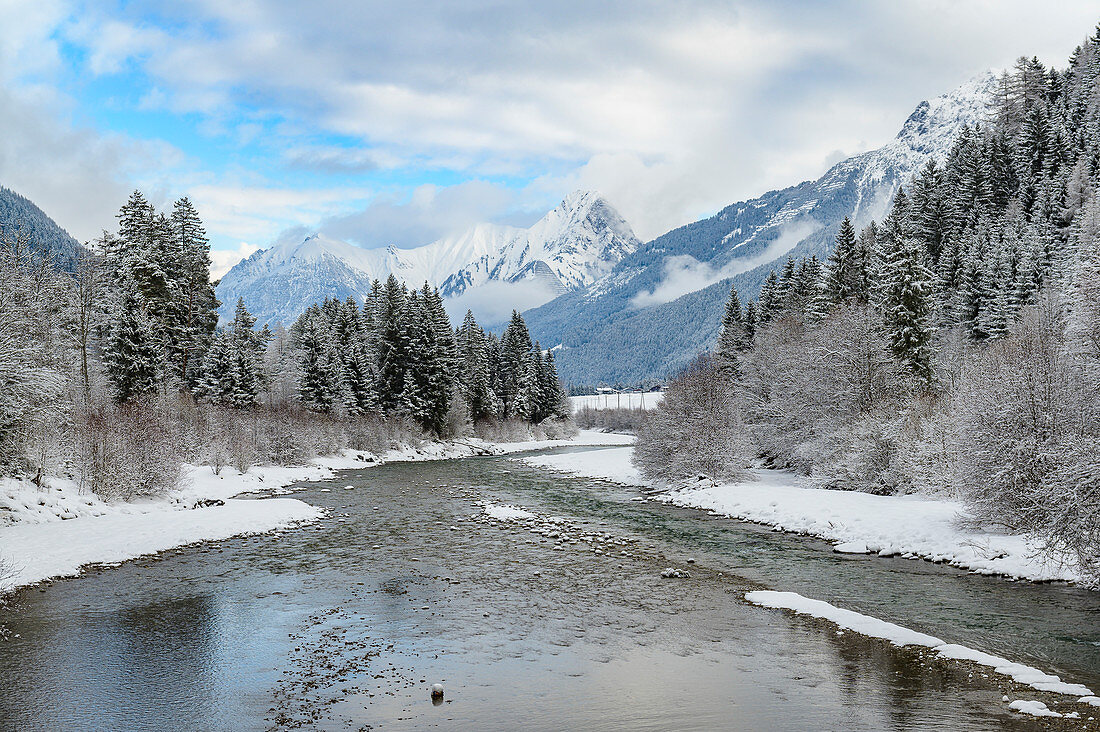 The river Lech in the Lech valley at winter time, Tyrol, Austria