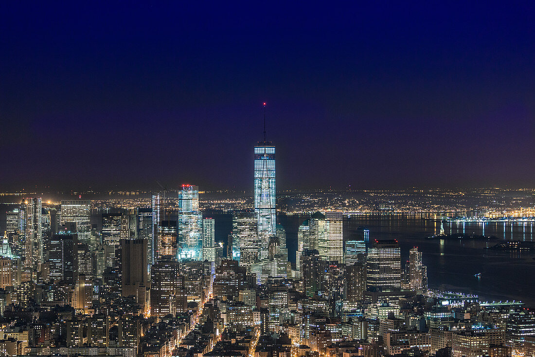 View of the Financial District with the One World Trade Center, New York City, USA