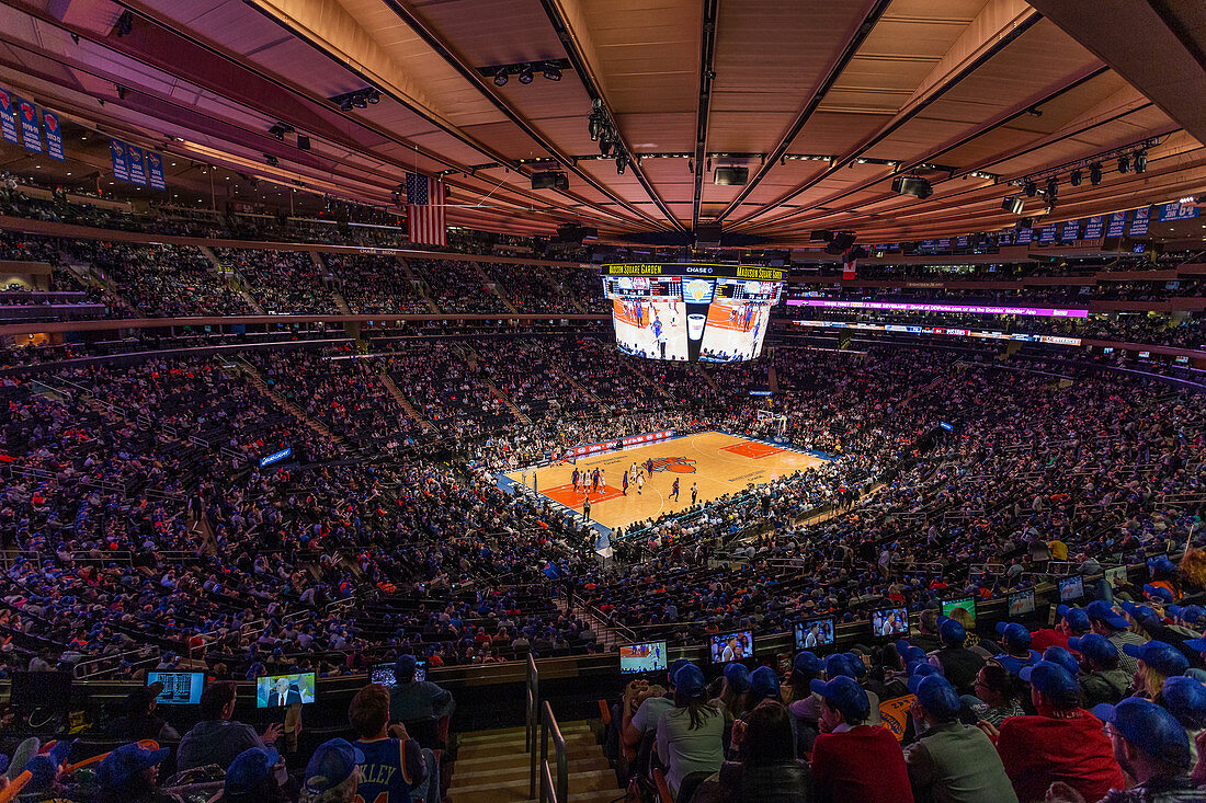 Spiel der New York Knicks im Madison Square Garden, New York City, USA