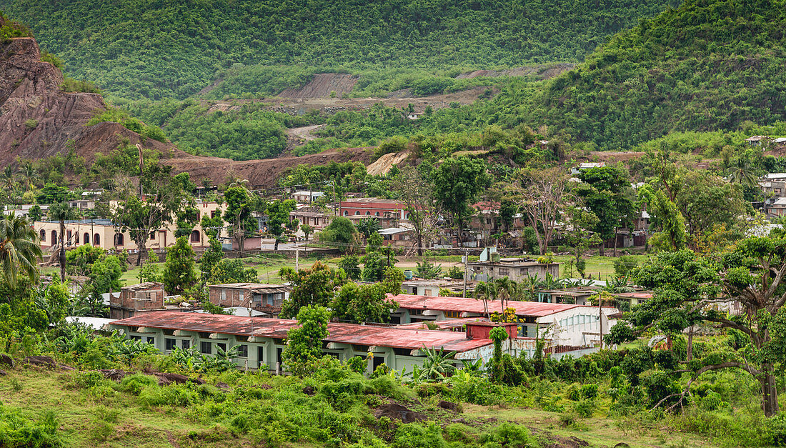 Small Cuban village in El Cobre, Cuba