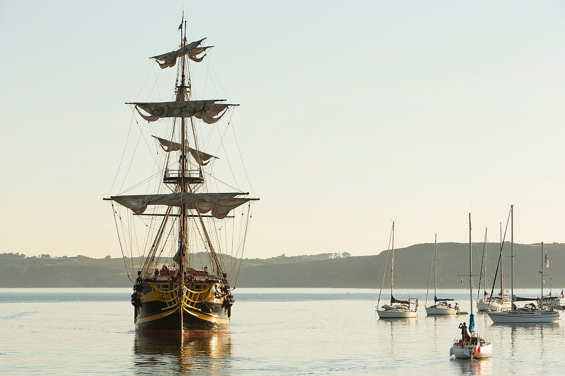 France, Finistere, Parc naturel regional d'Armorique (Armorique natural regional parc), Parc Naturel Marin d'Iroise (Iroise Natural Marine Parc), Presqu'ile de Crozon, Camaret sur Mer, the Etoile du Roy a replica of a 1745 privateer frigate