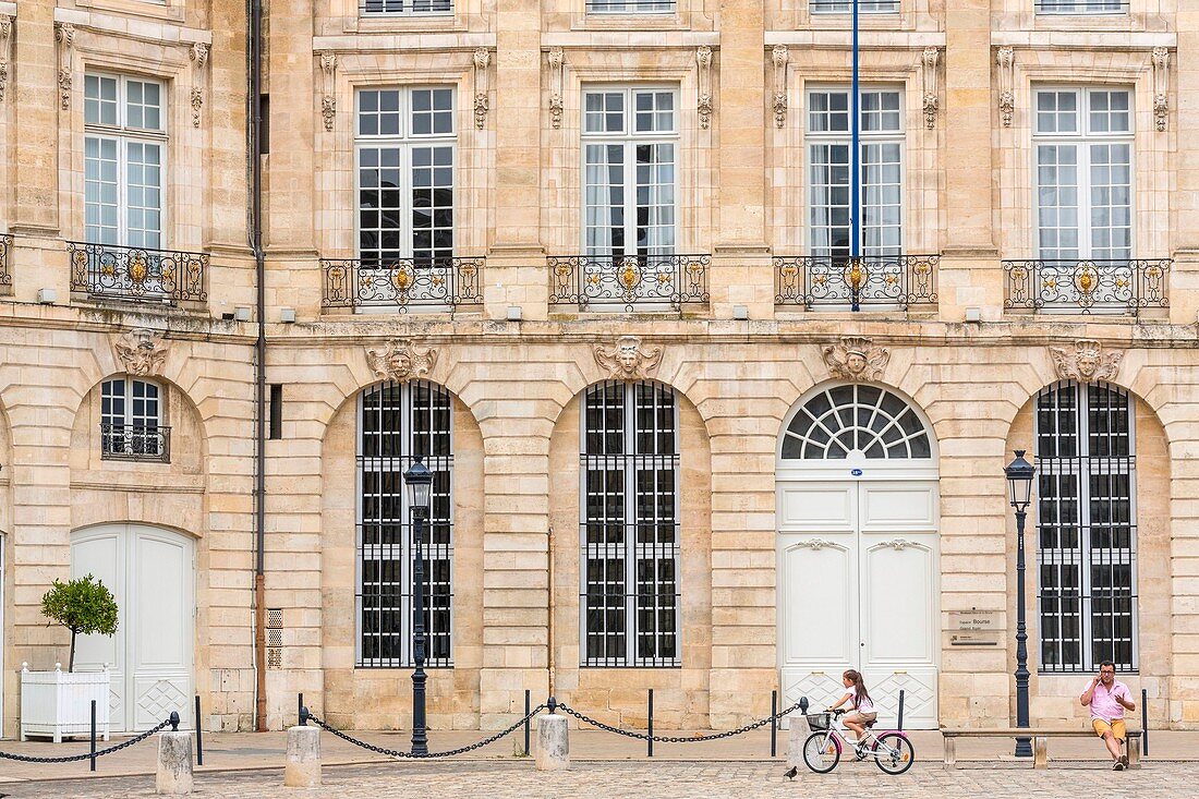 Frankreich, Gironde, Bordeaux, UNESCO-Weltkulturerbegebiet, Place de la Bourse, Palais de la Bourse des 18. Jahrhunderts (derzeit Handels- und Industriekammer von Bordeaux)