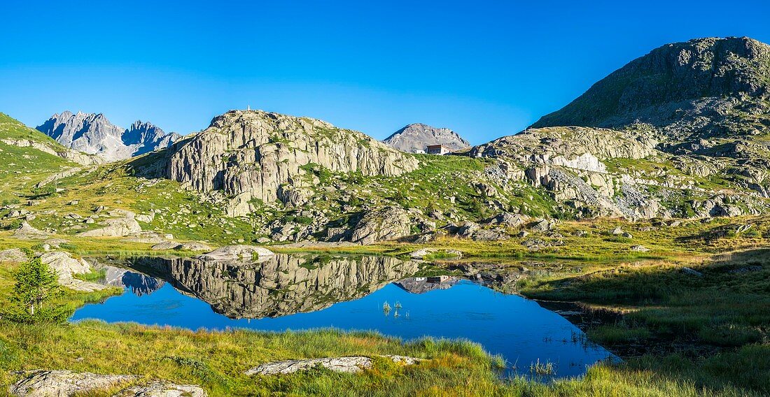 Frankreich, Savoie, Saint-Sorlin-d'Arves, Croix-de-Fer-Pass, der See Lac Potron (Höhe: 2050 m)
