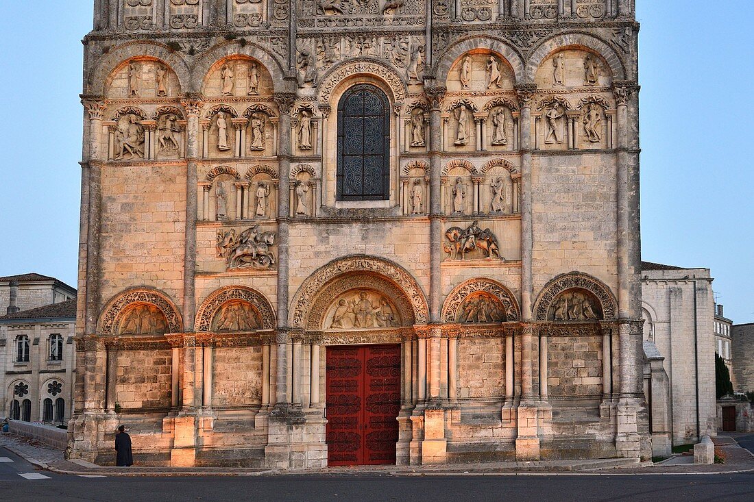 Frankreich, Charente, Angouleme, Kathedrale Saint Pierre