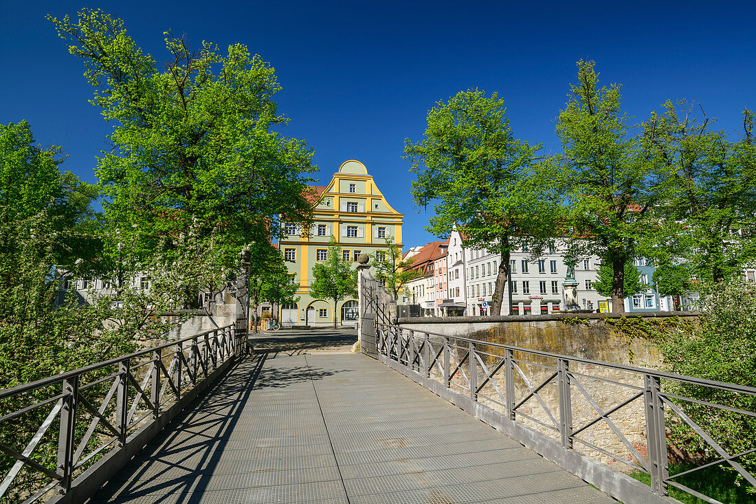 Bridge to the New Castle in Ingolstadt, Ingolstadt, Danube Cycle Path, Upper Bavaria, Bavaria, Germany
