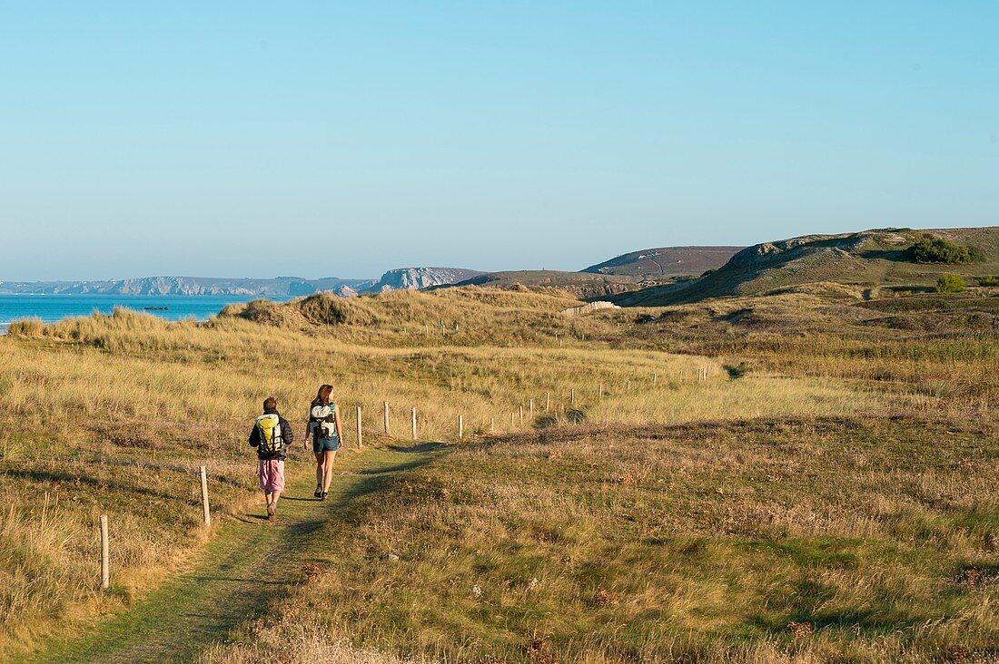 France, Finistère, Crozon, hiking near the beach Palue