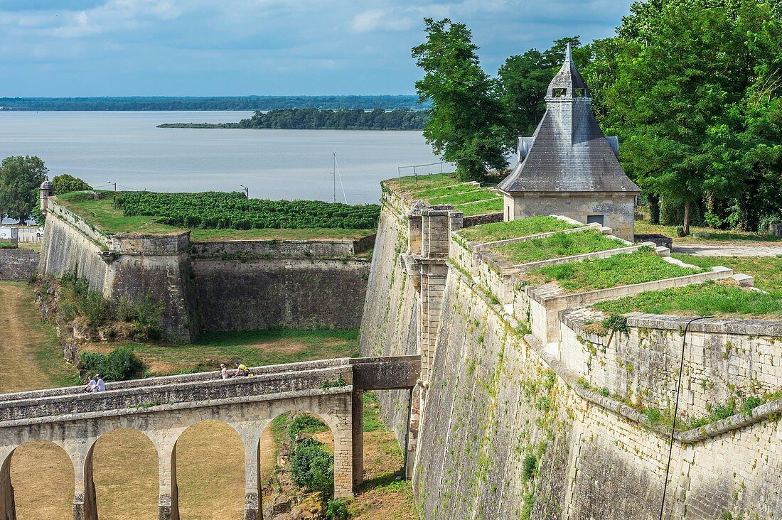 France, Gironde, stage on the way of Santiago de Compostela, the Citadel, Fortifications of Vauban, UNESCO World Heritage Site, the Royal Gate, the Gironde estuary in the background