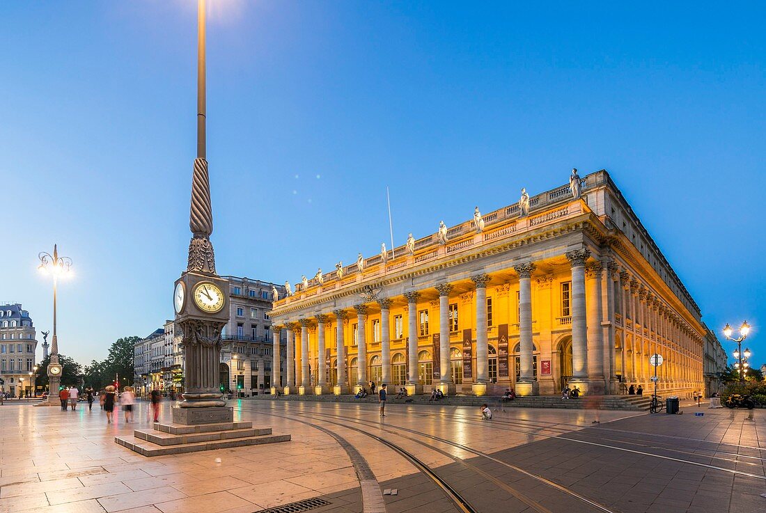 Frankreich, Gironde, Bordeaux, UNESCO-Weltkulturerbe, Bezirk Quinconces, Place de la Comédie, Nationaloper von Bordeaux oder Grand Theatre