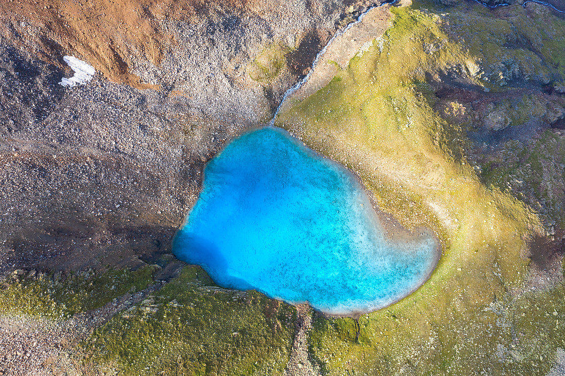 Luftaufnahme von Lago Vago, Livigno, Provinz Sondrio, Valtellina, Lombardei, Italien, Europa