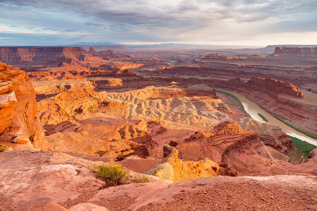 Sonnenuntergang bei Dead Horse Point State Park, Moab, Utah, USA