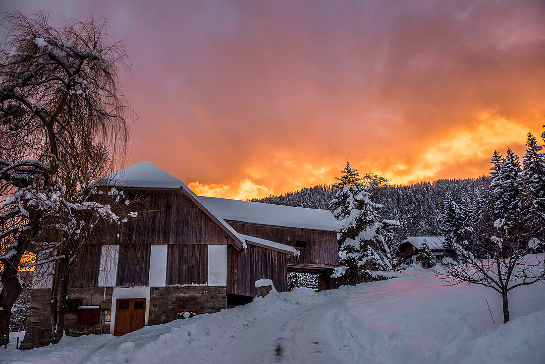 Winter landscape in the sunset, Carinthia, Österreeich