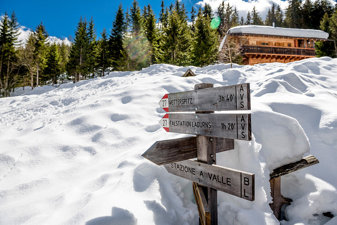 Signposts on the ski tour go in the Plersch Valley, South Tyrol, Italy