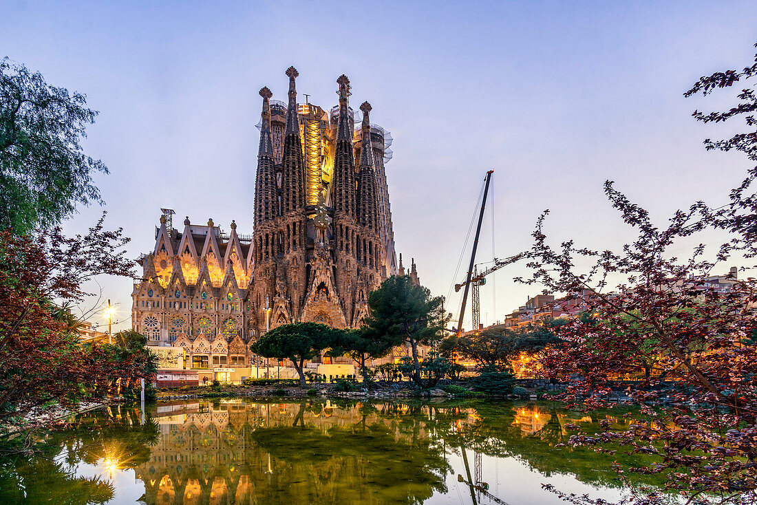 Sagrada Famlia by Antoni Gaudi, illuminated at night, Barcelona, Spain